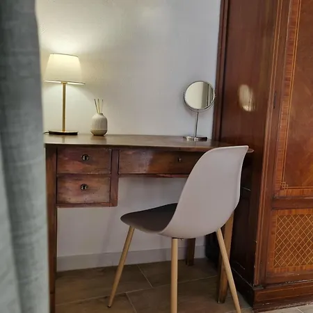 Downtown Maqueda Appartement *