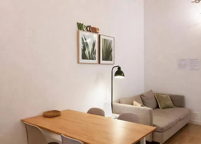 Downtown Maqueda * باليرمو