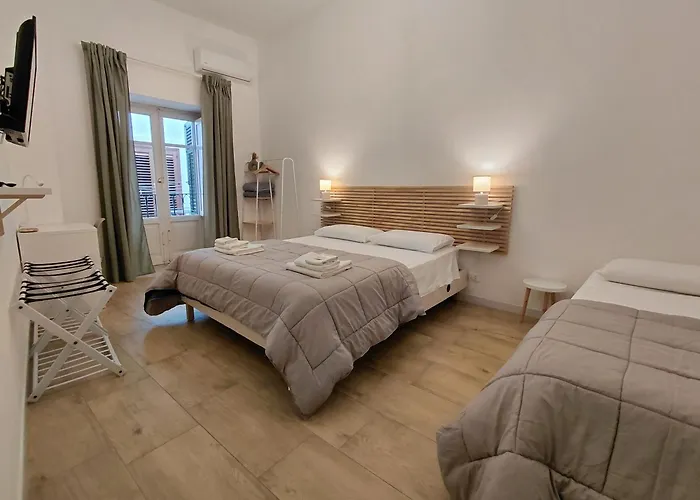 Downtown Maqueda Palermo